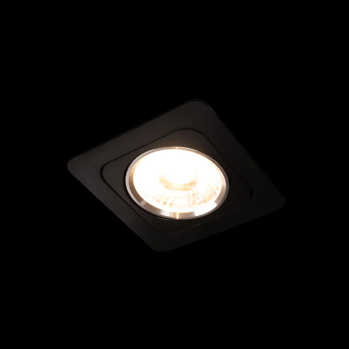 Точечный встраиваемый светильник Loft It Screen 10328/B Black