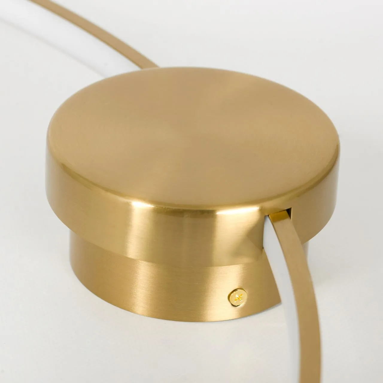Потолочный светильник Lussole LOWELL LSP-7111