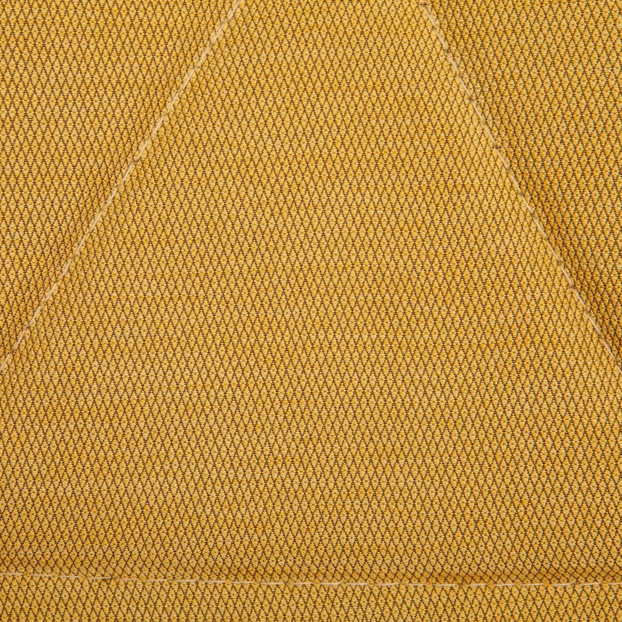 Стул RIO бледно-желтый JH09-15 бук