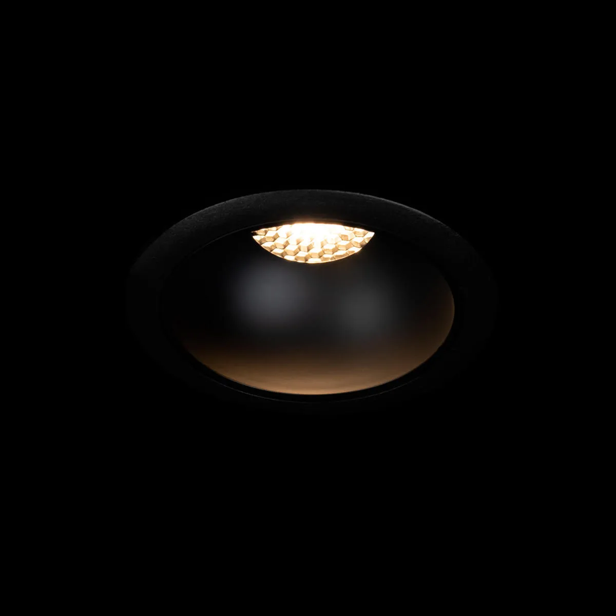 Точечный встраиваемый светильник Loft It Comb 10330/B Black