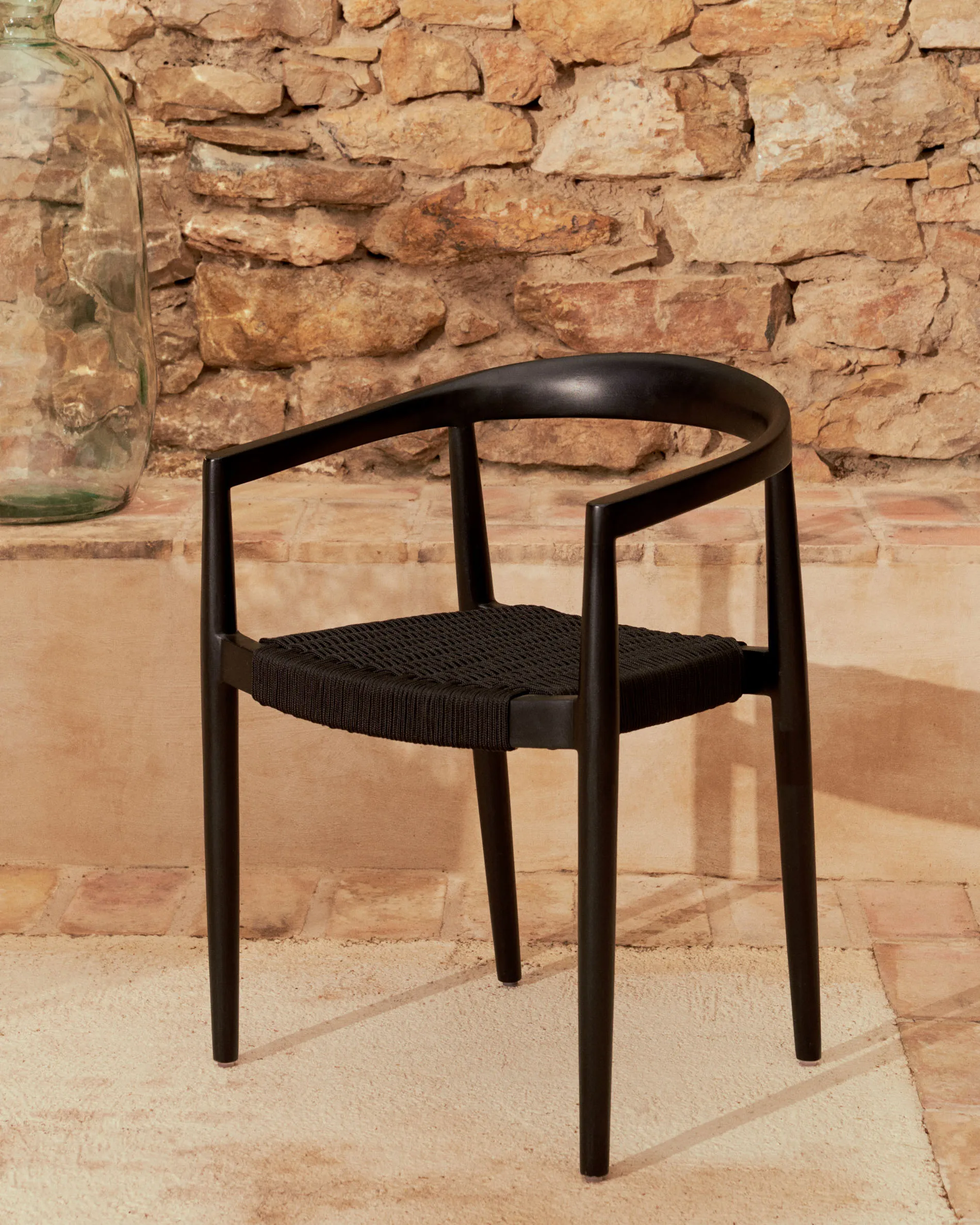 Садовый стул La Forma Ydalia черная веревка и тиковое дерево 163609