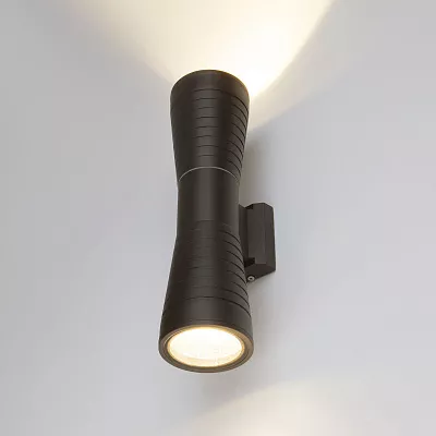 Уличный настенный светильник Elektrostandard Tube 1502 TECHNO LED черный