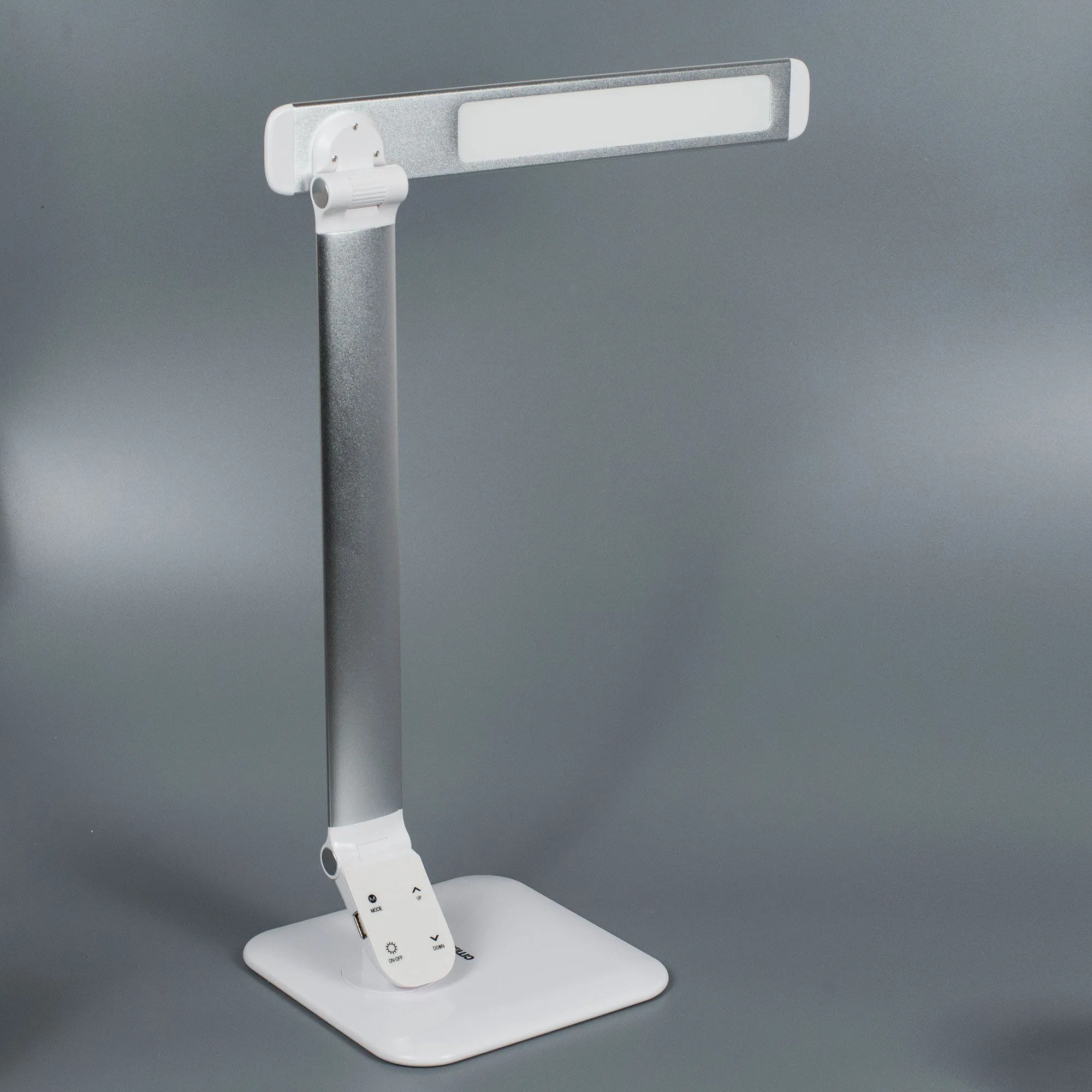 Настольная лампа Ньютон белая пластик Citilux CL803021