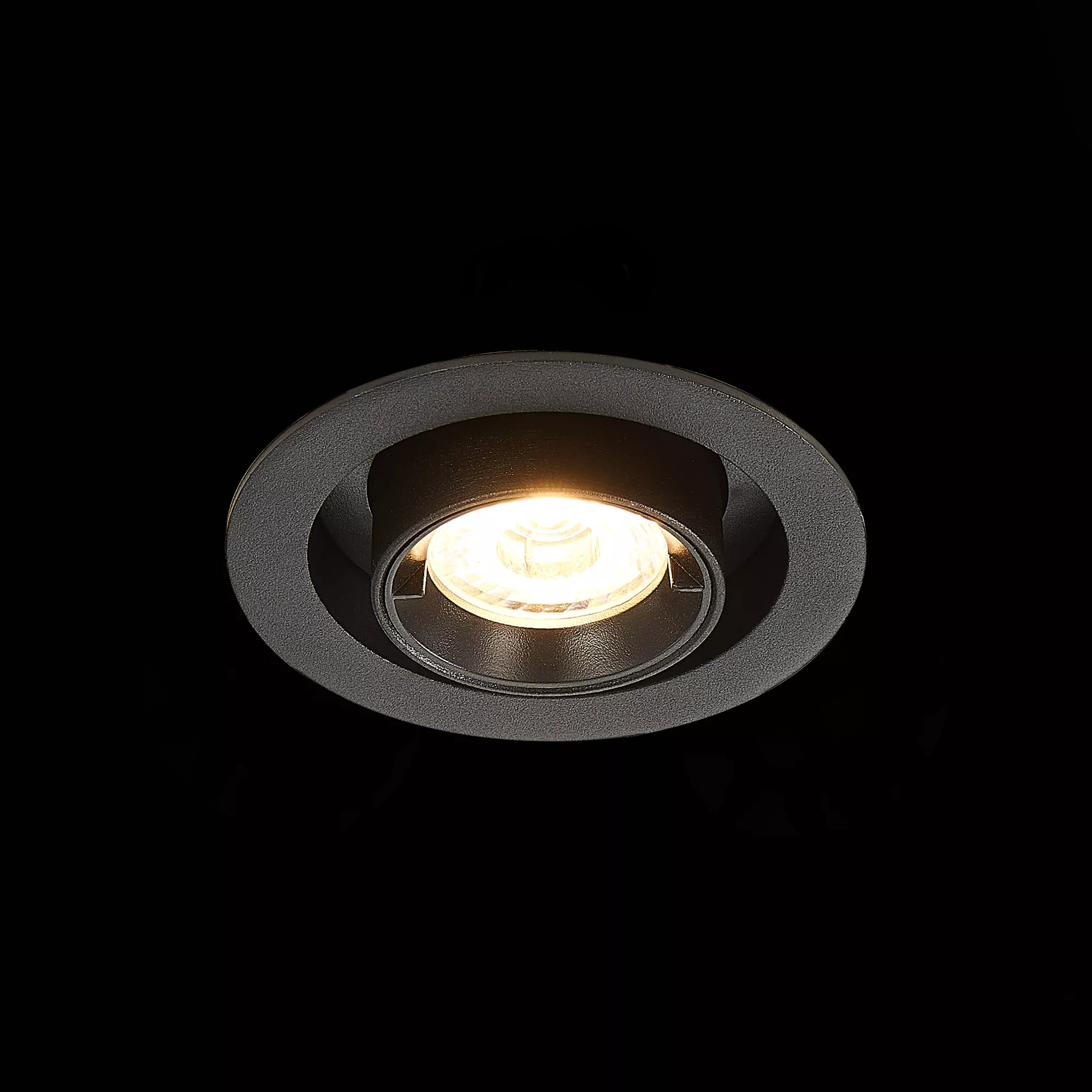 Точечный встраиваемый светильник ST LUCE ST702.338.12