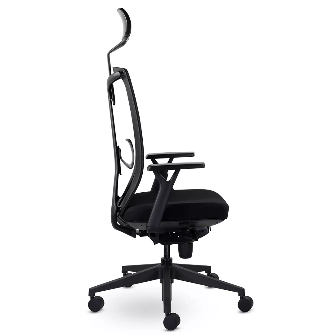 Кресло компьютерное Профи М-900 BLACK PPL