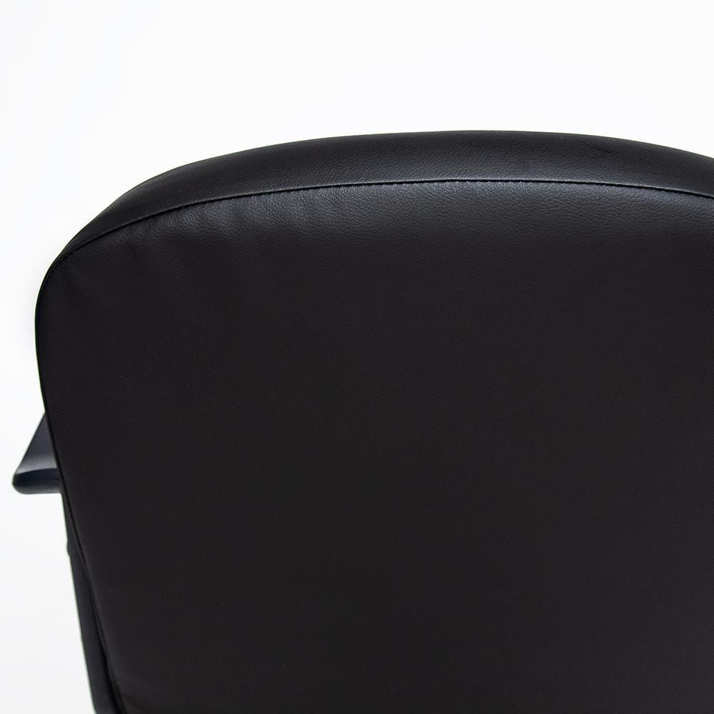 Кресло для персонала BAGGI черный бордо