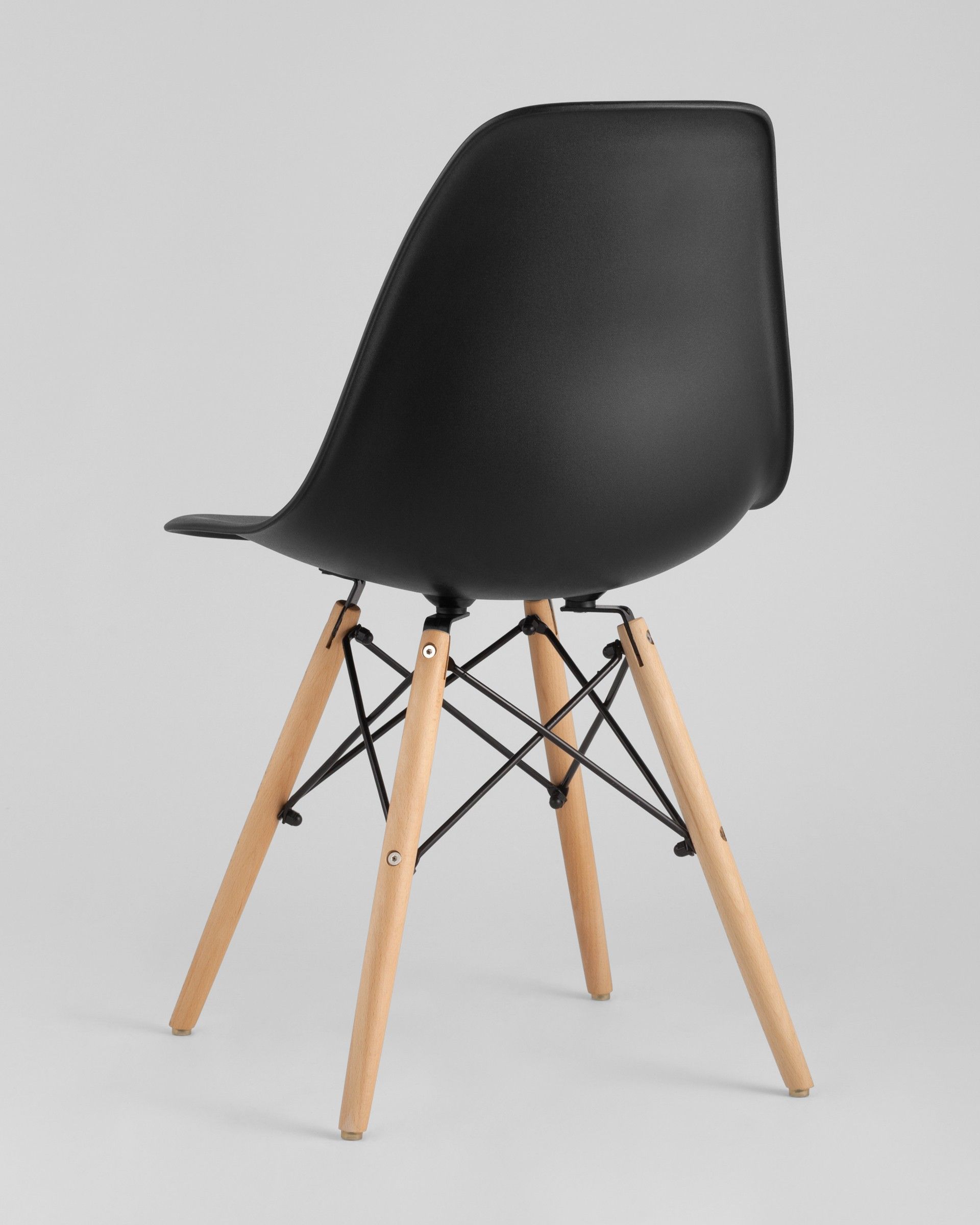 Комплект стульев Eames Style DSW черный x4 шт