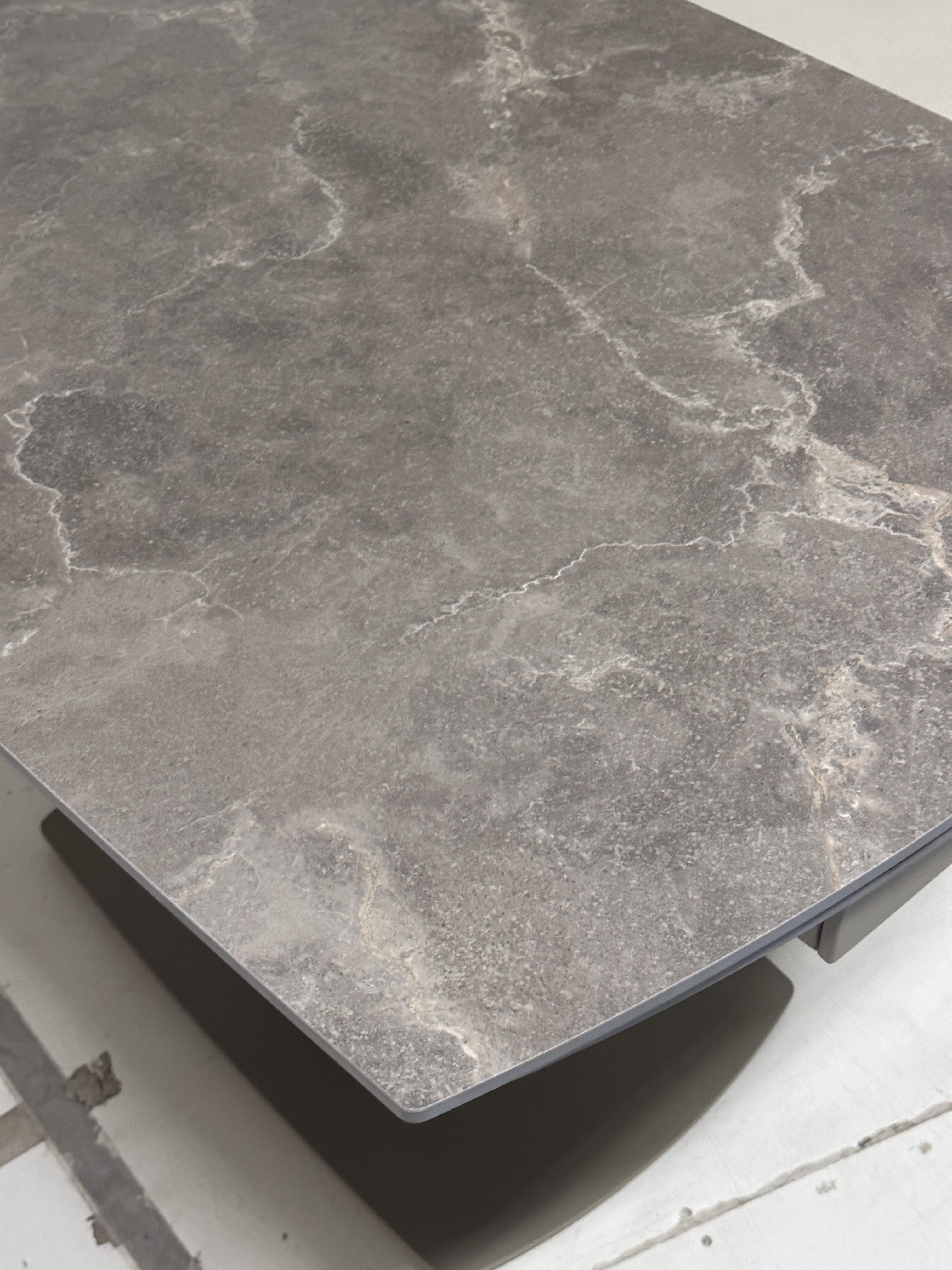 Стол BALDE 120 MATT LATTE STONE SOLID CERAMIC/ TAUPE