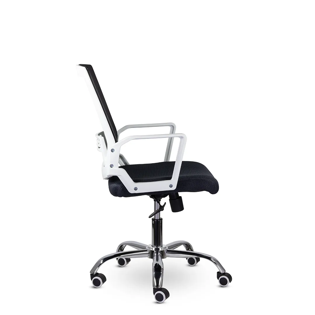Кресло компьютерное Квадро М-807 WHITE CH черный