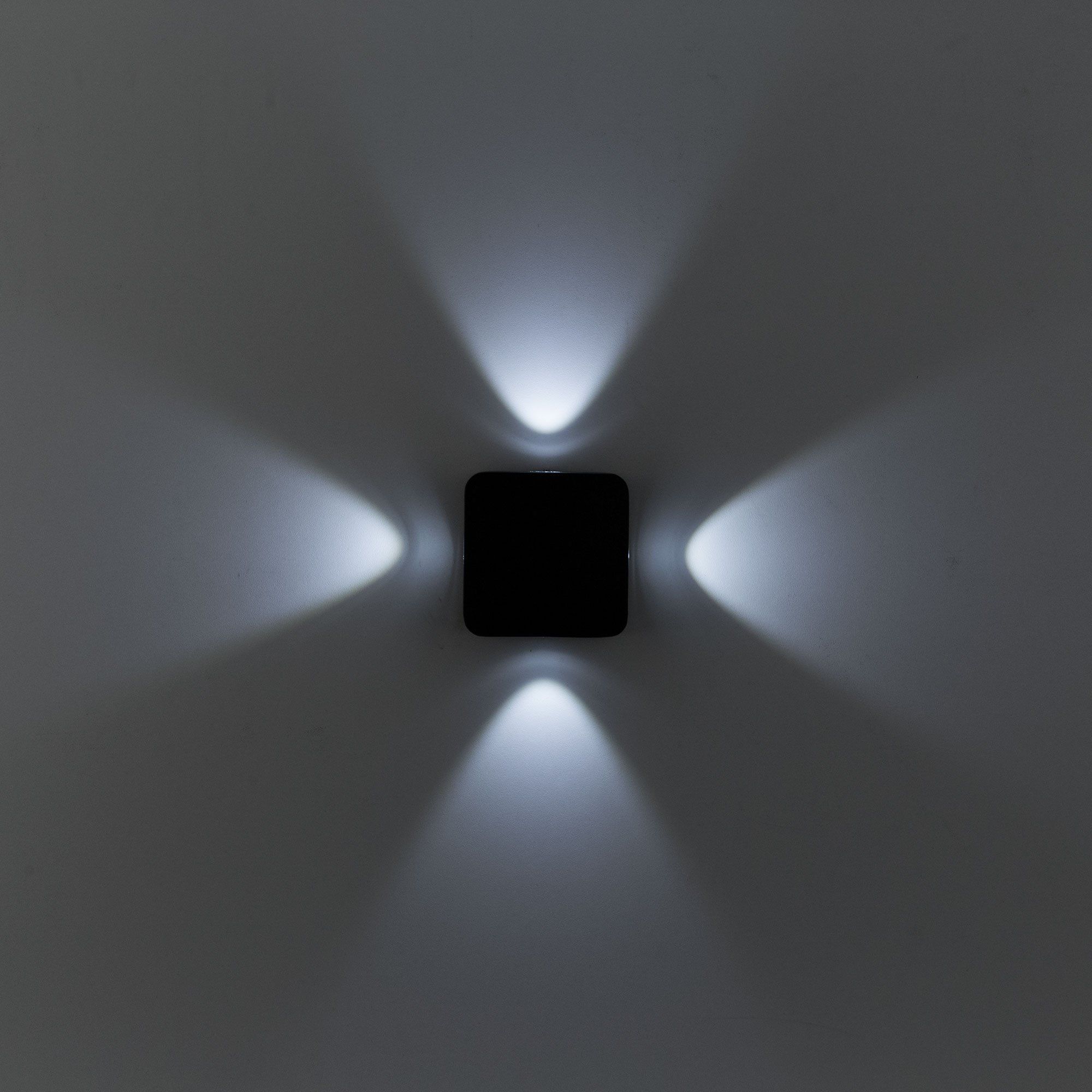 Светильник настенный Clu серый квадратный Citilux CLU0006