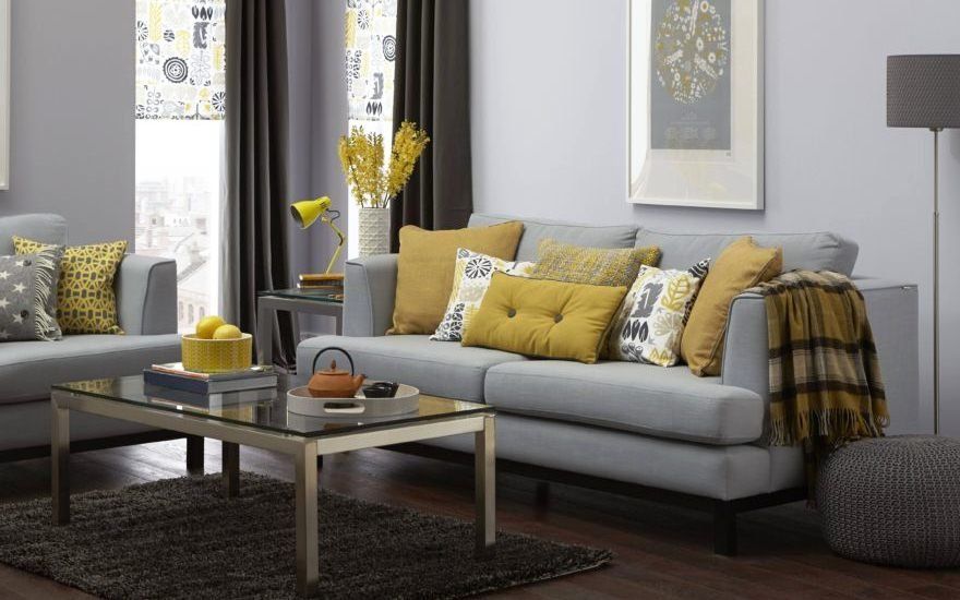 Серый диван в интерьере: 10 простых идей стильного декора